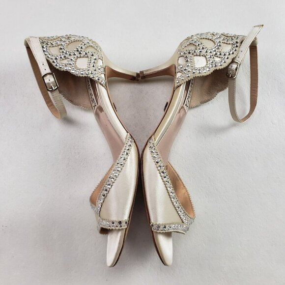 Badgley Mischka Gillian Peep Toe Heel Women 6 White Satin Rhinestone Bridal Pump - Picture 6 of 14